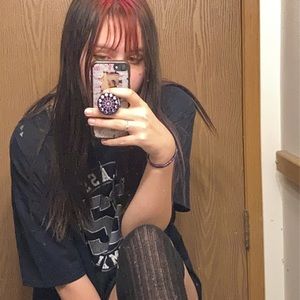 Meet your Posher, Alexia